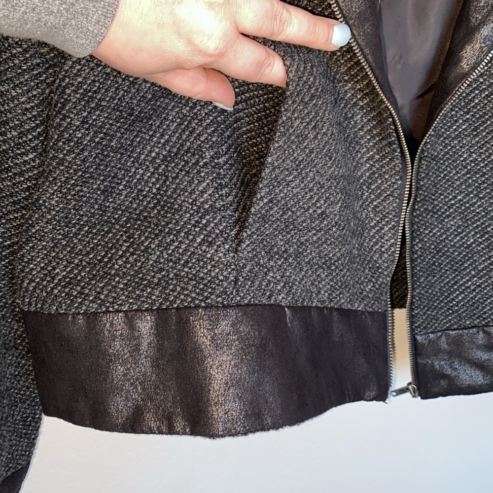DKNY Jeans Black and Grey Jacket - Picture 4 of 7